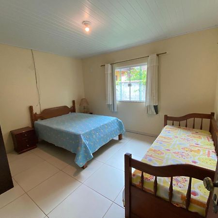 Lumiar Casa Solar Churrasqueira Com 3 Quartos Sendo Um Suite Arejada, Jardim A 700M Do Centro Экстерьер фото