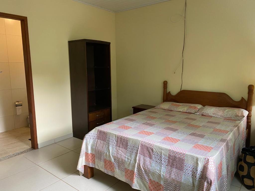 Lumiar Casa Solar Churrasqueira Com 3 Quartos Sendo Um Suite Arejada, Jardim A 700M Do Centro Экстерьер фото